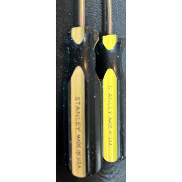 Lot Of 2 Vintage Stanley Thrifty Screwdrivers- Made In USA  Slotted & Phillips! - Picture 2 of 11